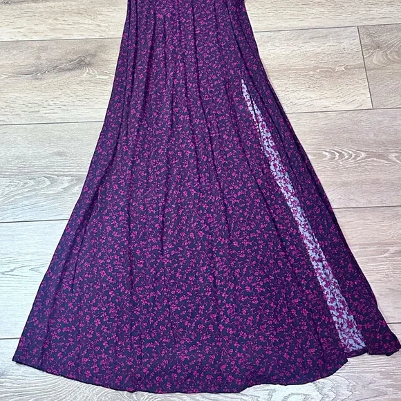 Urban Outfitters Lindsey Floral Open Back Midi Dress - Picture 4 of 13